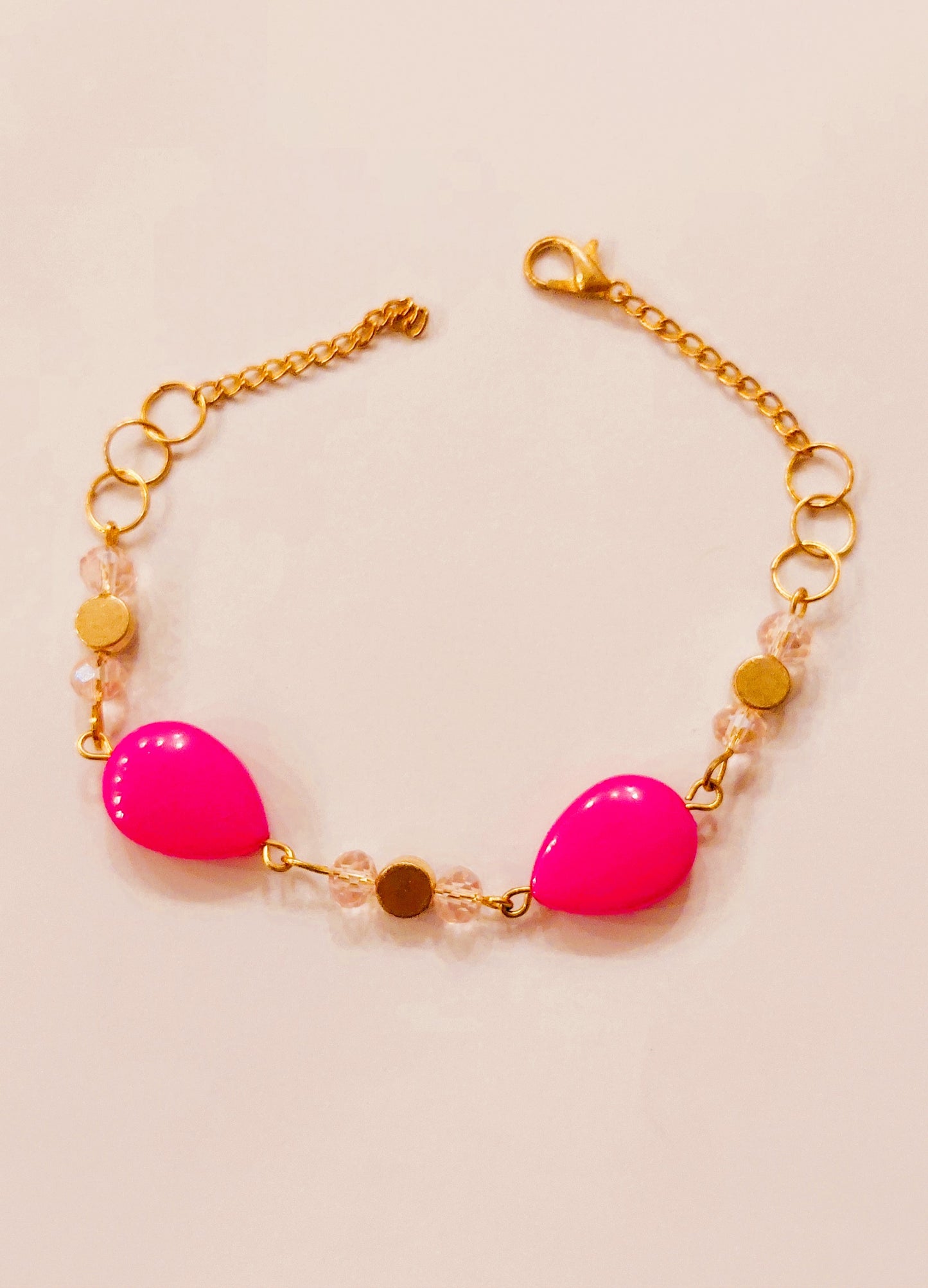 Fuchsia drop bracelet